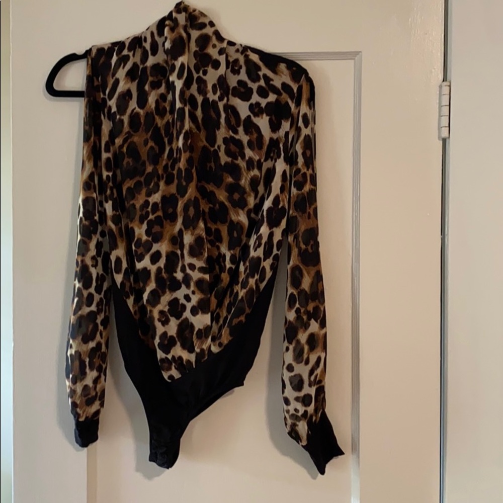 Bebe cheetah bodysuit